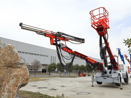 Single Boom Rock Drilling Jumbo