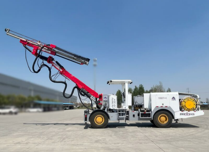 Single-boom-rock-drilling-jumbo